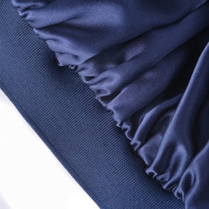 Satin bonnet